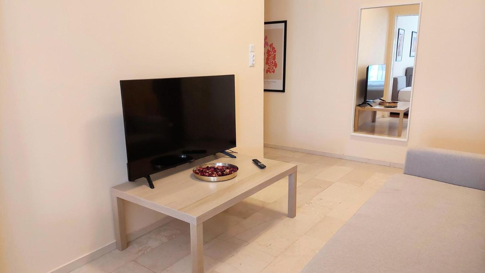 Grand Apartment In Acropolis Museum Atina Dış mekan fotoğraf